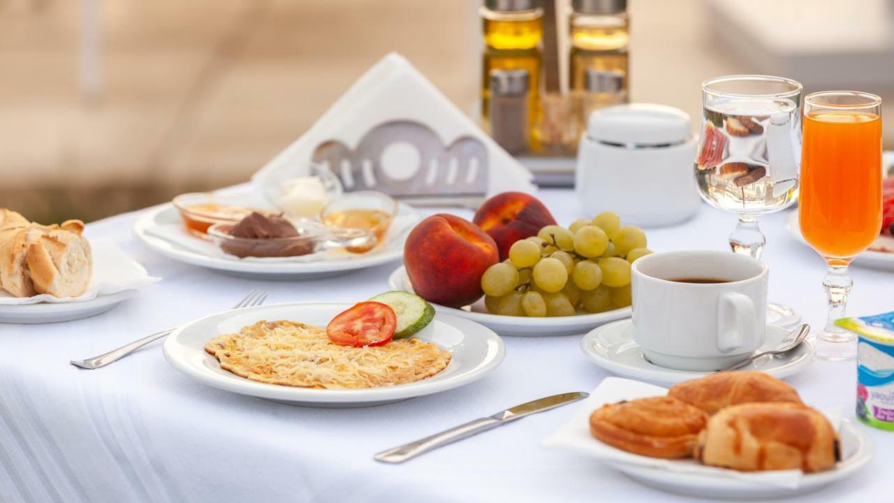ביזרטה Hotel Nour Congress & Resort מראה חיצוני תמונה